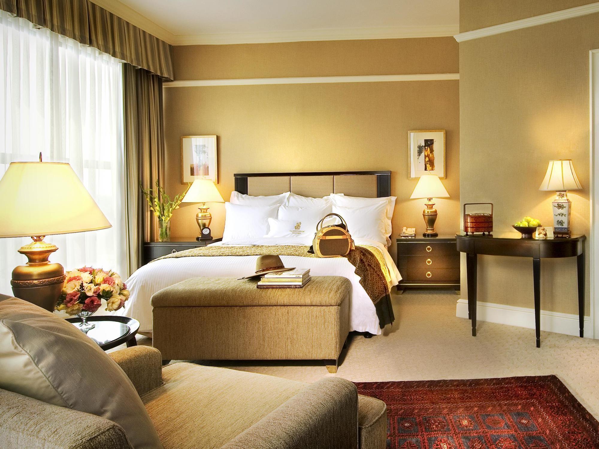 The Ritz-Carlton, Kuala Lumpur Hotel Eksteriør billede A suite at the Four Seasons Hotel, Mumbai